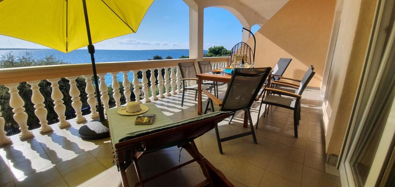 Comfortable Family Apt Iris 20M From Beach In มันเดร ภายนอก รูปภาพ