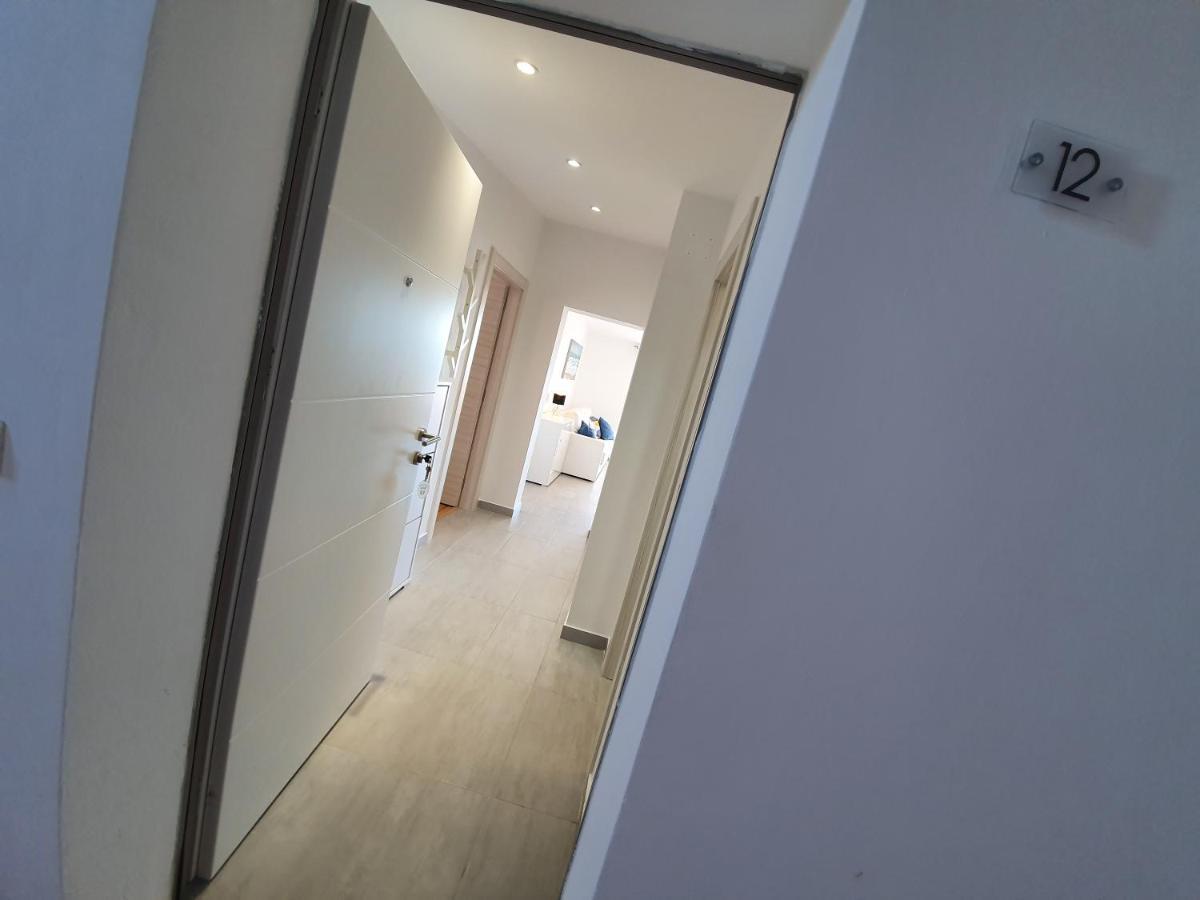 Comfortable Family Apt Iris 20M From Beach In มันเดร ภายนอก รูปภาพ